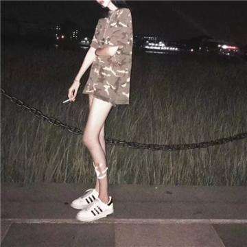 太空王国游戏(astrokings)下载